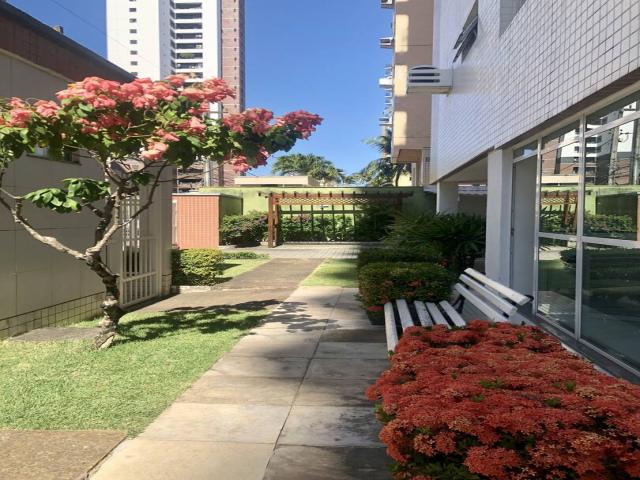 Apartamento para Venda em Fortaleza - 4